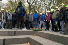 20171116_150307640_iOS