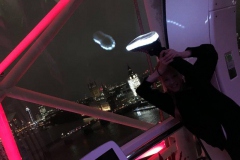 20171116_174212437_iOS