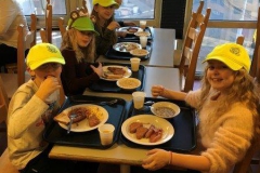 20171117_080836254_iOS