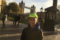 20171117_141956840_iOS