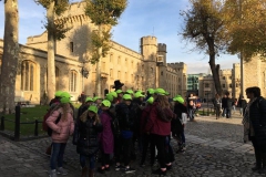 20171117_142043039_iOS