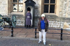 20171117_142751501_iOS